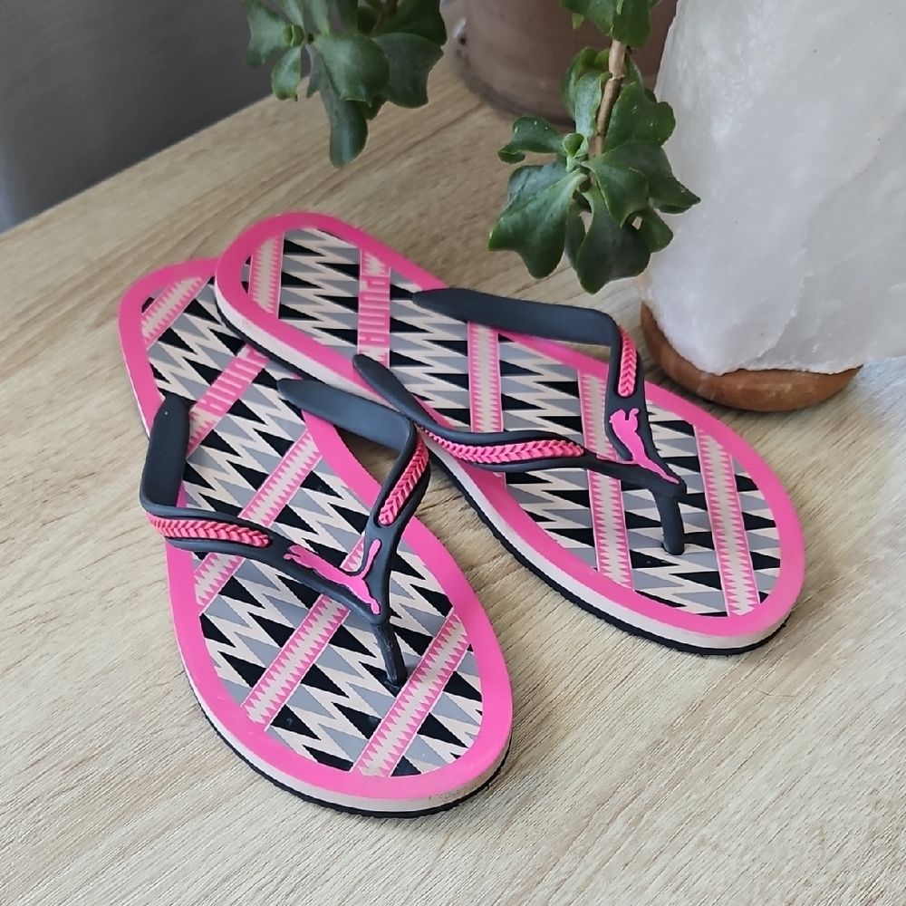 Puma SWIFT Thong Flip Flops